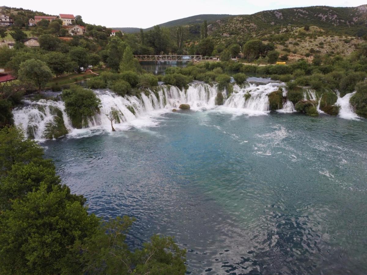 Apartmani Most Maslenica